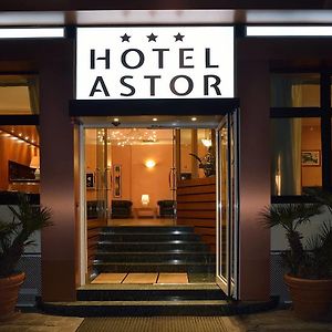 Astor Hotel